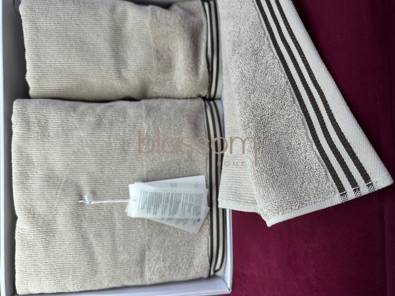 Комплект махрових рушників PURALICNE beige, Mаison D'or 00989 фото