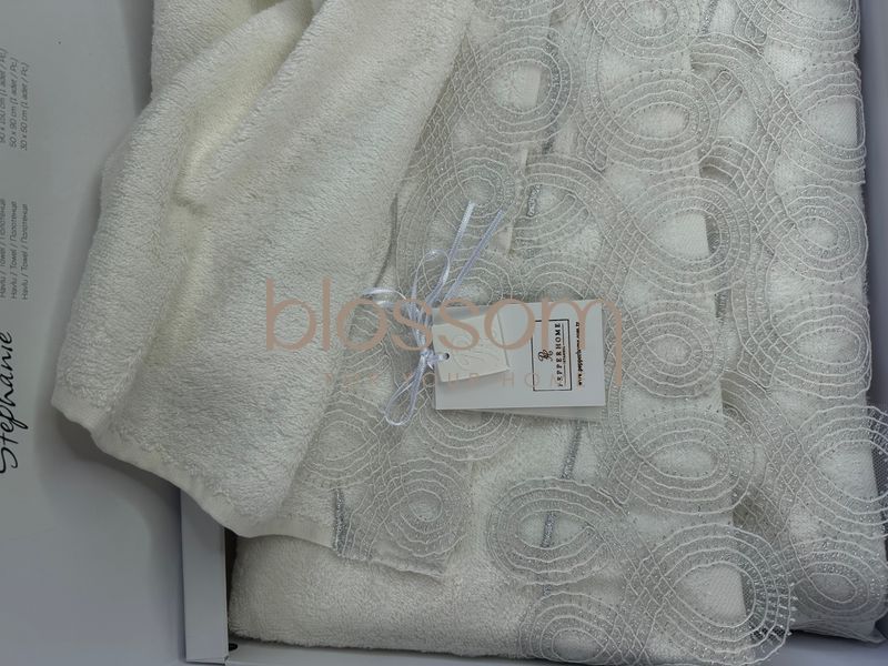 Комплект махрових рушників з мереживом STEPHANIE set, Pepper home 9791 фото