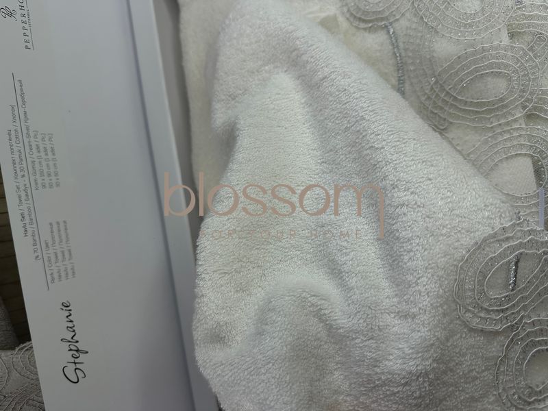 Комплект махрових рушників з мереживом STEPHANIE set, Pepper home 9791 фото