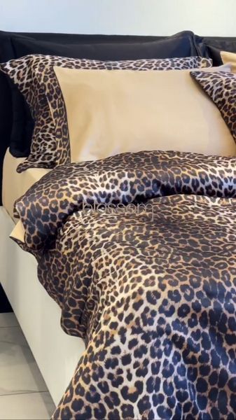 Сімейний Комплект постільноі білизни шовк-сатин LEOPARD HARDAL KRINKLE TIVOLYO HOME 7610 фото