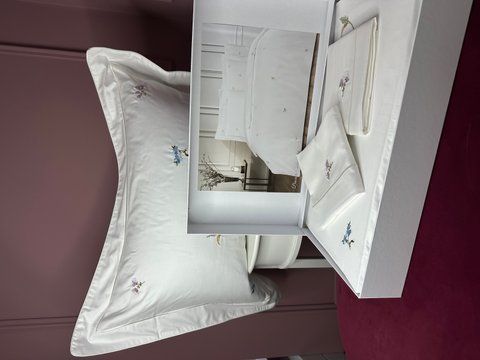 Сімейний комплект постільної білизни з вишивкою сатин люкс Brocade, TIVOLYO HOME 00365 фото