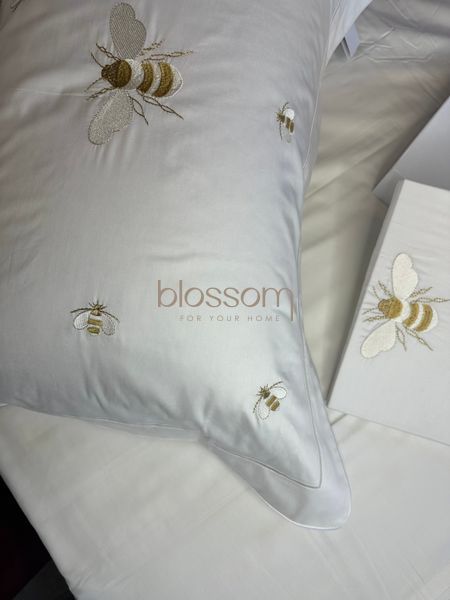 Комплект постільної білизни з вишивкою сатин люкс BEES, євро, TIVOLYO HOME 00958 фото