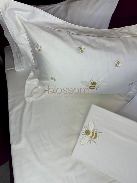 Комплект постільної білизни з вишивкою сатин люкс BEES, євро, TIVOLYO HOME 00958 фото