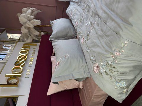 Комплект постільної білизни з вишивкою люкс сатин  Ruya gri, євро розмір DANTELA 29 фото