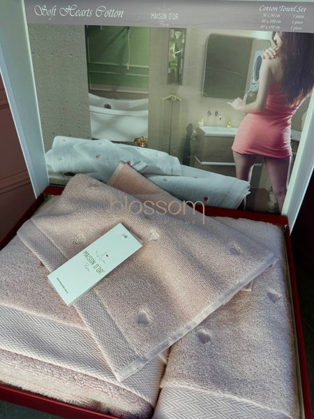 Комплект махрових рушників з вишитими серцями SOFT hearts rose Maison D'or, 7656 фото