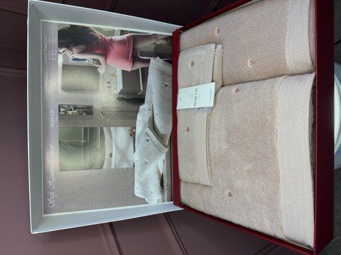 Комплект махрових рушників з вишитими серцями Maison d'or, Soft hearts cotton nude 9467 фото