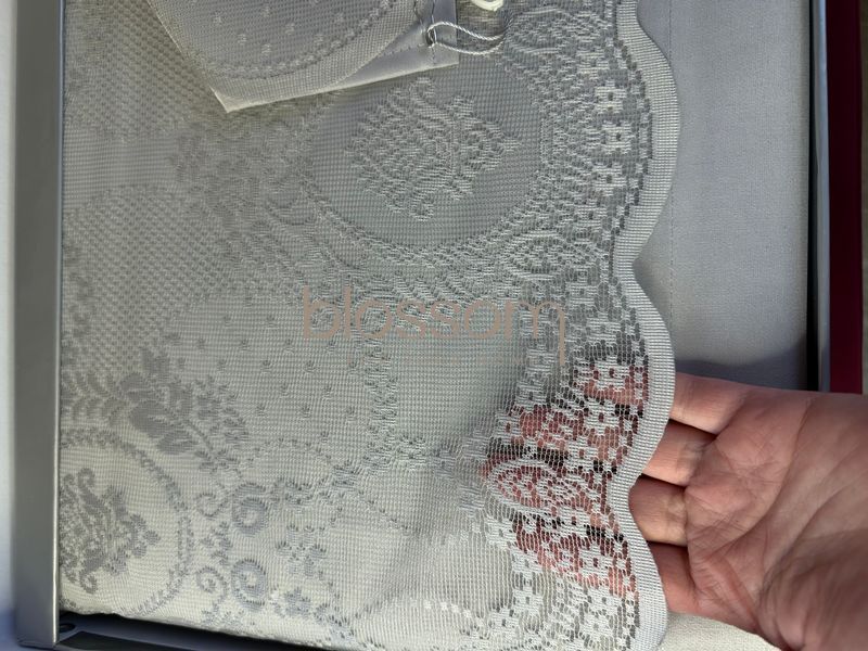 Скатертина та серветки з мереживом MARINELLA grey, 160-270, MAISON d'or 00926 фото