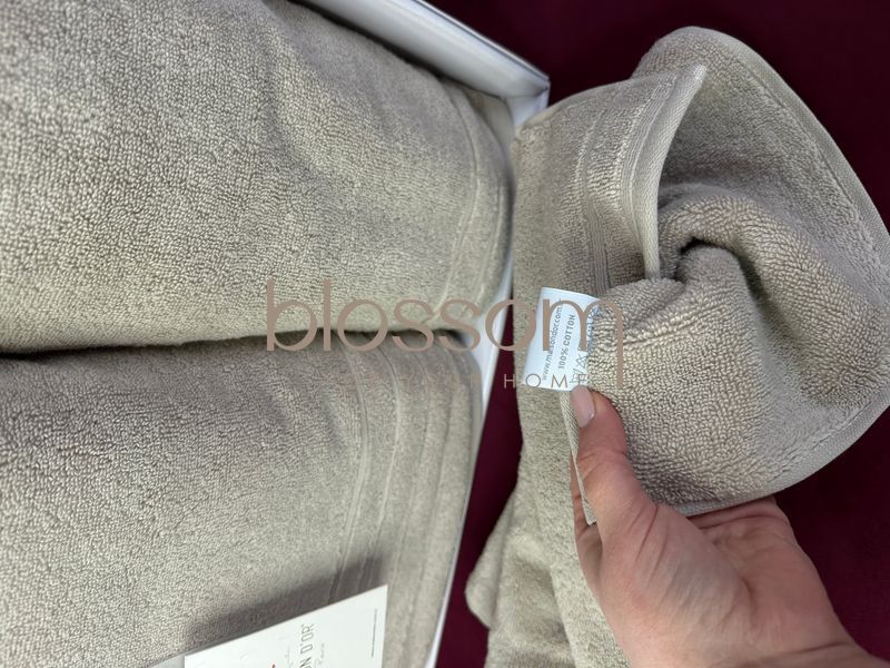 Комплект махрових рушників CARESSE beige, Mаison D'or 00976 фото