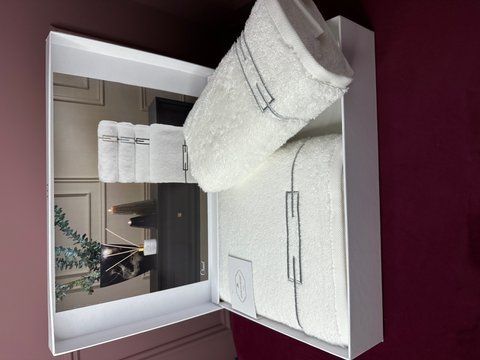 Комплект махрових рушників CHANEL k.beyaz gri, TIVOLYO HOME 00329 фото