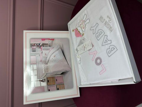 Постільна білизна в ліжечко для немовлят BEAR LOVE pink Maison d'or 7609 фото