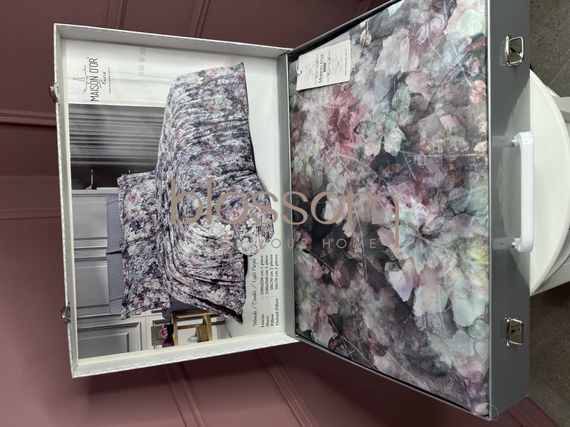 Комплект постельного белья из тенселя евро YOLANDA light purple , Maison d'or 1115 фото