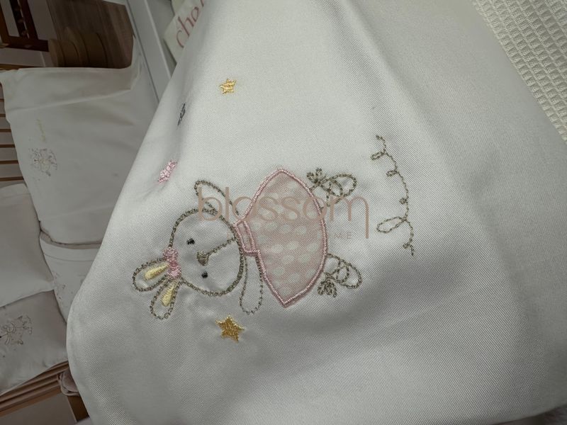 Комплект постільної білизни з пледом в ліжечко для немовлят MISS.BUNNY PEMBE BEBE TIVOLYO HOME 8682 фото