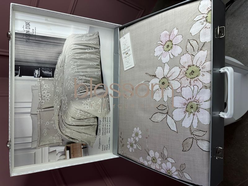 Комплект постельного белья из тенселя евро MARGUERITES beige, Maison d'or 1117 фото