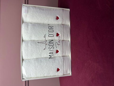 Комплект  кухонних рушників SOFT HEARTS red, Maison D'or 0005 фото