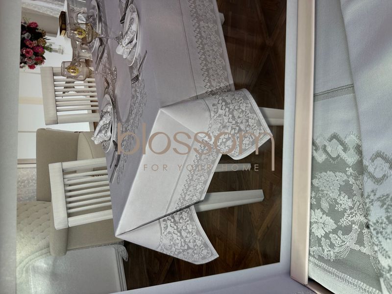 Скатертина та серветки модель PALMER gri,MAISON d'or 160-320, 8 серветок 00936 фото